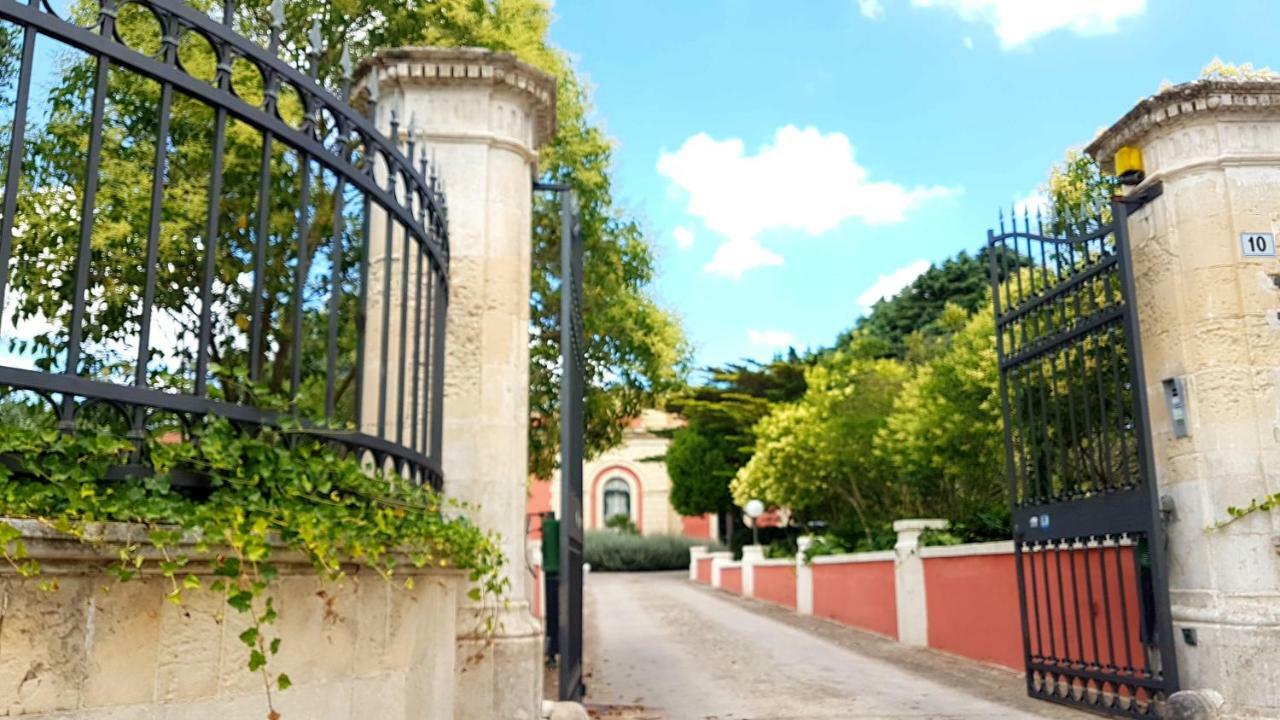 Villa Maggiulli Alfieri - Dimora Storica Лечче Екстер'єр фото